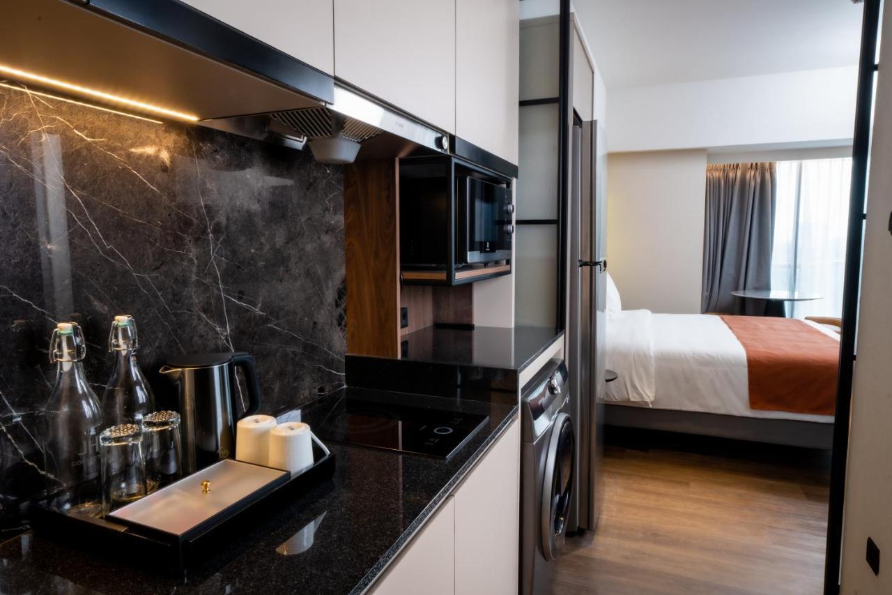 Herloom Hotel & Residence Bsd Tangerang Extérieur photo