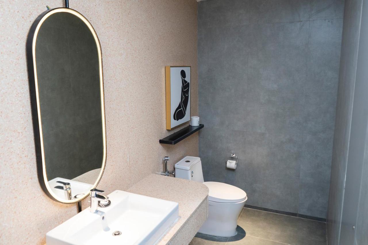 Herloom Hotel & Residence Bsd Tangerang Extérieur photo