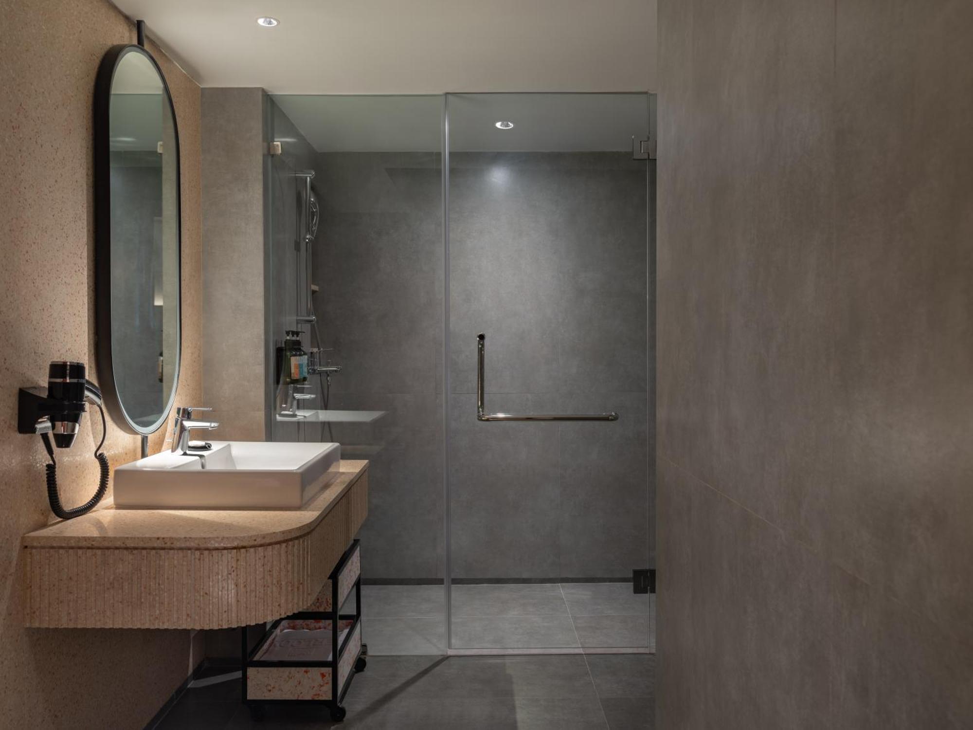 Herloom Hotel & Residence Bsd Tangerang Extérieur photo