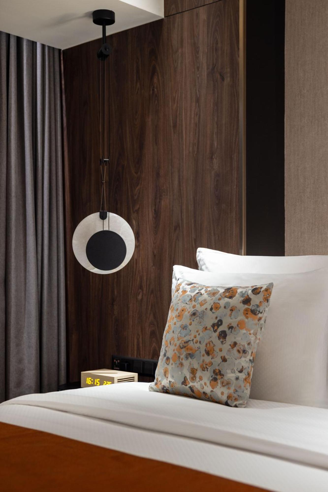 Herloom Hotel & Residence Bsd Tangerang Extérieur photo